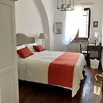 Konukevi Maison Fernanda SantʼAgata sui Due Golfi