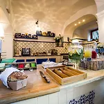 Konukevi Maison Fernanda SantʼAgata sui Due Golfi