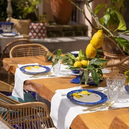 Maison Fernanda 4* SantʼAgata sui Due Golfi